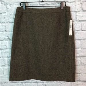 NWT Isabella DeMarco size 12 wool blend skirt